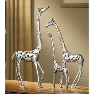 Set of 3 Giraffe Family Sculptures
