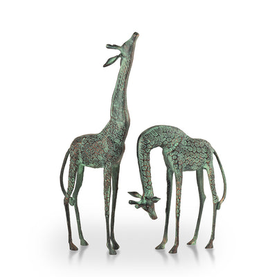 Treetopper Giraffes Garden Scu