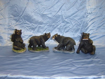 4 Lovable Bear Cubs