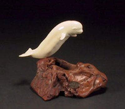 Single Beluga Whale Sculpture